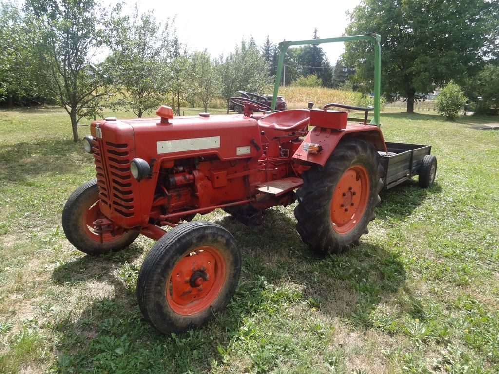 McCormick D 214 Tractor, 1959 oldtimer  - Farm tractor: picture 3