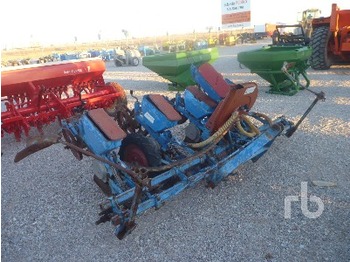 Seed drill Monosem: picture 1
