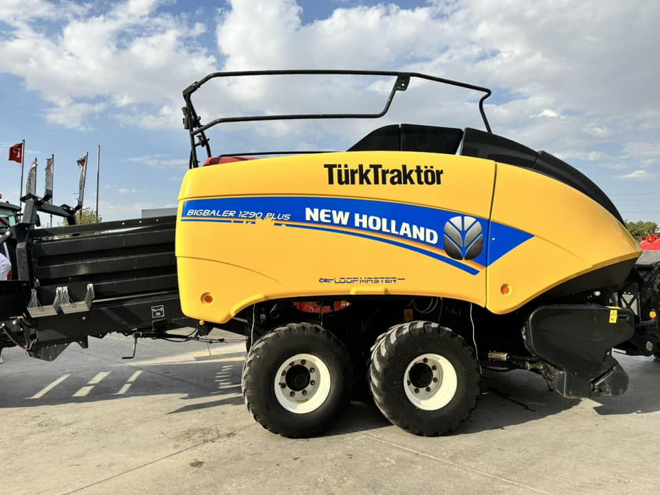 NEW HOLLAND 120X90 PLUS - Square baler: picture 5