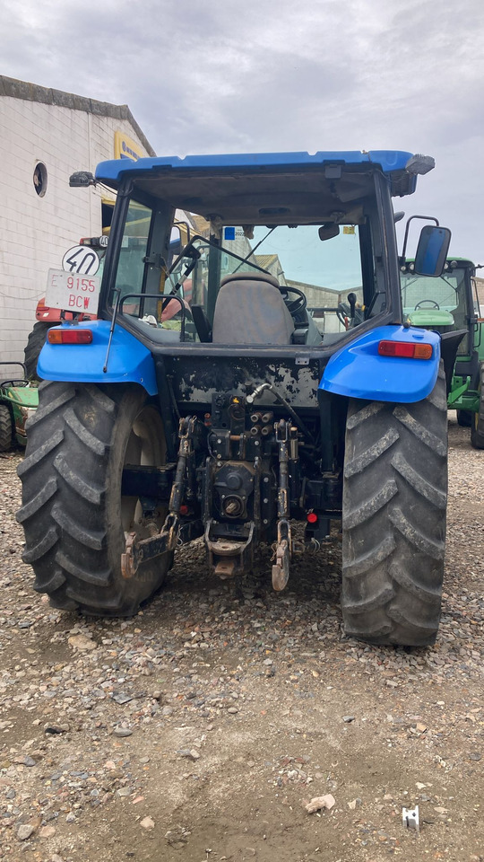 NEW HOLLAND TL100A - Farm tractor: picture 5