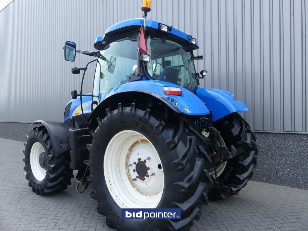 New Holland T6090 Frontlinkage & PTO - Farm tractor: picture 4