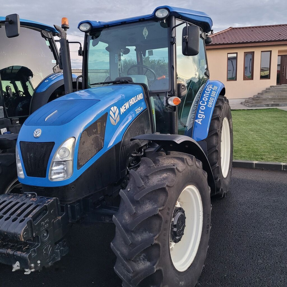 New Holland TD5.95 - Farm tractor: picture 5