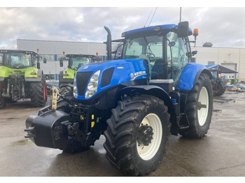 New Holland T 7.270 AC  - Farm tractor: picture 1
