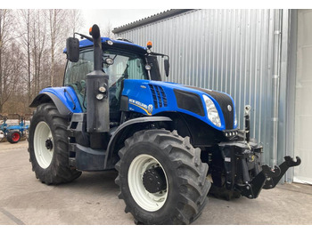 New Holland T 8.320 AC  - Farm tractor: picture 1