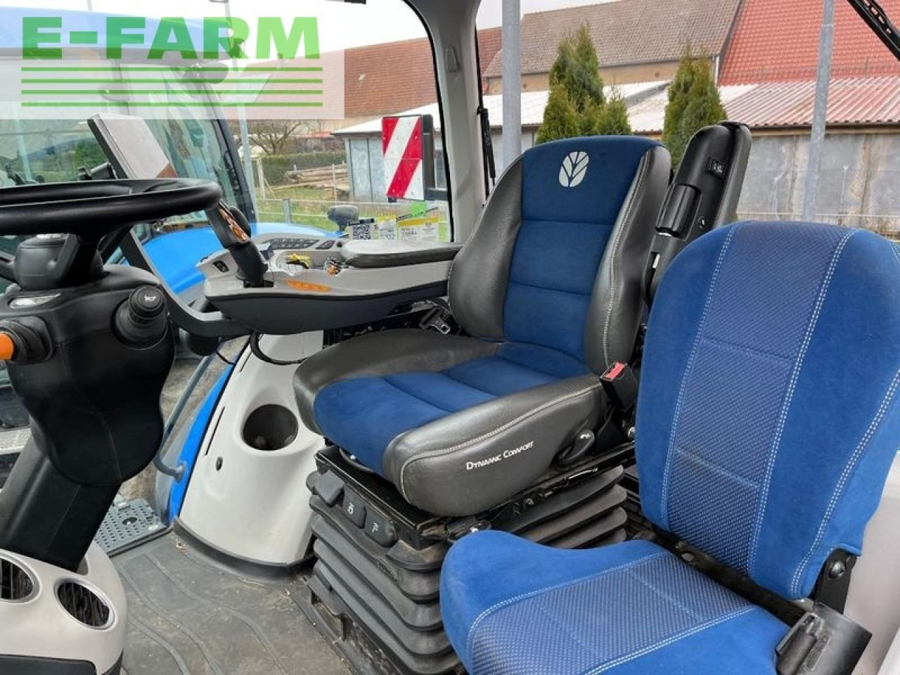 Farm tractor New Holland t8.435 ac stage 5: picture 19