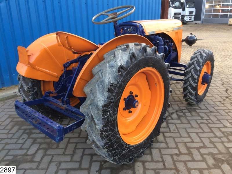 Same DA25DT 4WD - Farm tractor: picture 4