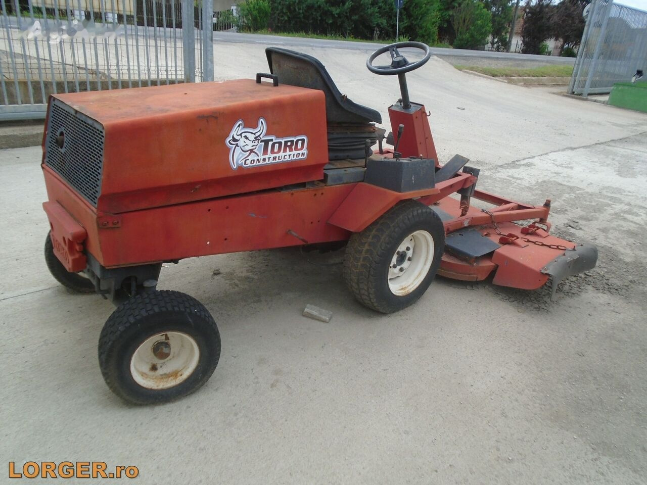 Toro Groundmaster 223D - Garden mower: picture 2