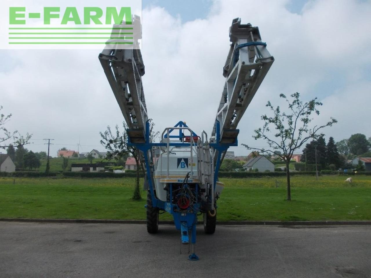 Trailed sprayer grand large 4000: picture 8