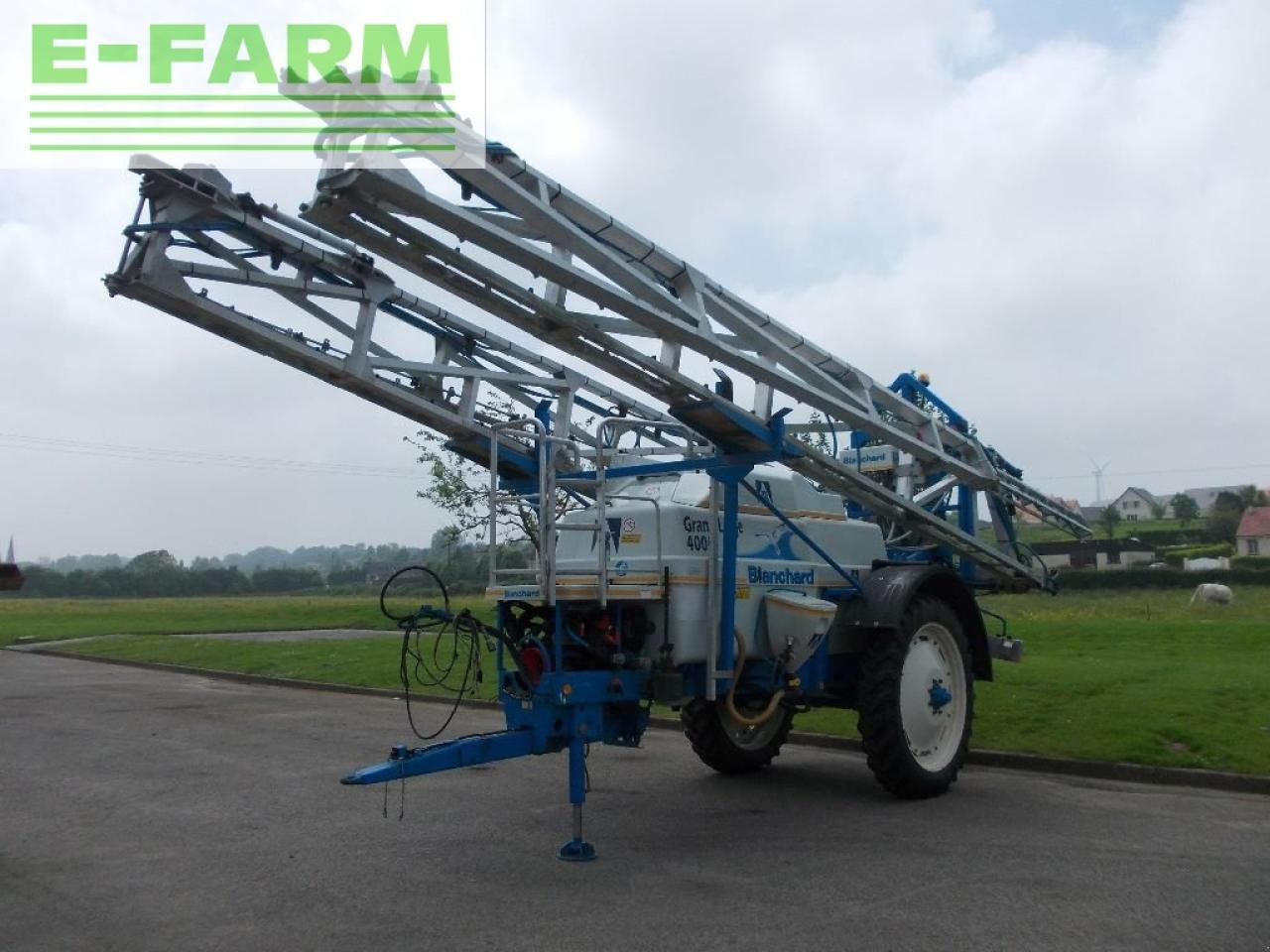 Trailed sprayer grand large 4000: picture 7