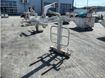 Forks for Material handling equipment 2 Ton Pallet Forks to suit Crane: picture 1