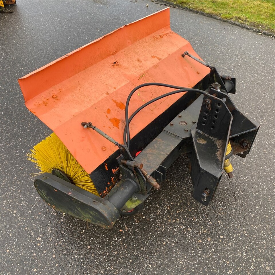 ABC 140 cm rotorkost - Broom for Utility/ Special vehicle: picture 5