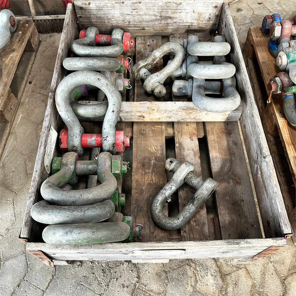 ABC Green Pin Bow Shackle WLL 35 T 10 stk. - Winch: picture 1