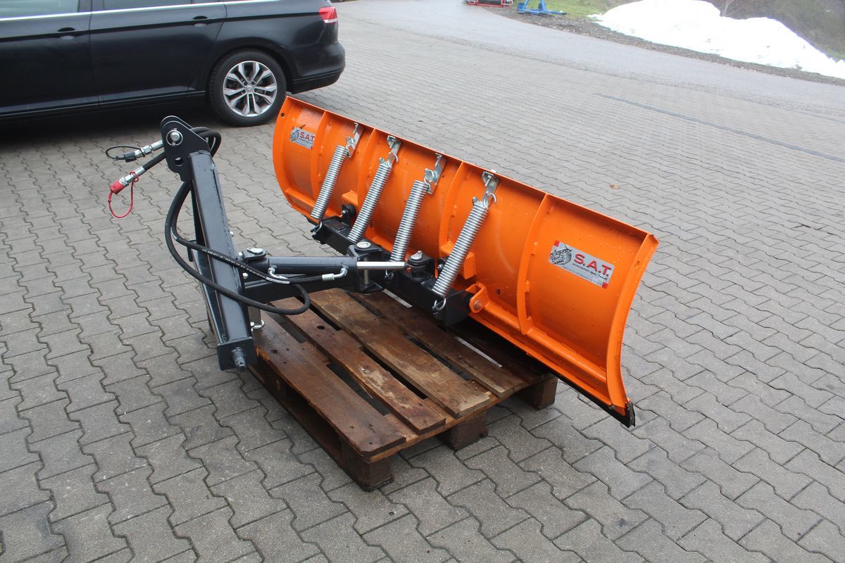 Abverkauf Kommunalschneeschilder - Lagerware  - Snow plough for Utility/ Special vehicle: picture 3