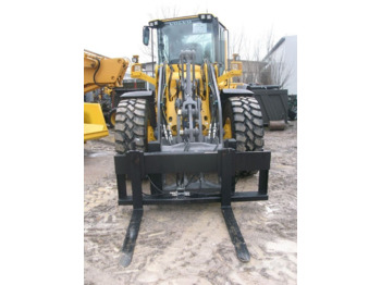 Balavto HYDRAULIC PALLET FORKS for loaders - Forks: picture 1