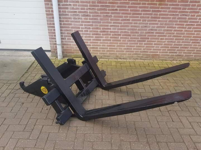 Beco Palletvork PM2 - Forks for Material handling equipment: picture 1