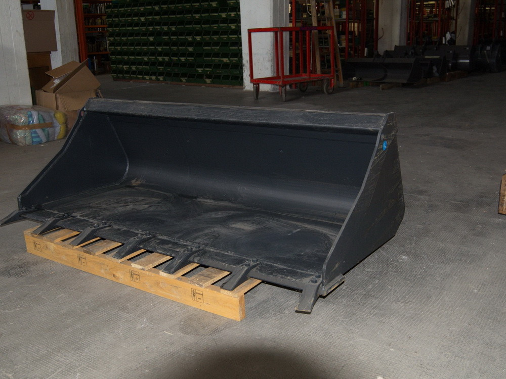 CANGINI 1520 - Loader bucket for Camper: picture 1
