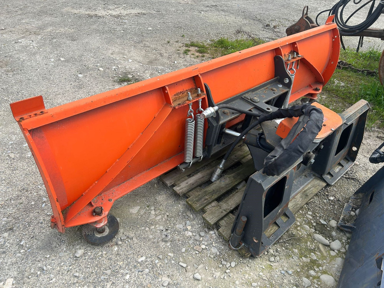 CANGINI LN2500 - Snow plough for Construction machinery: picture 2
