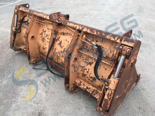 CASE 2350mm - Tractopelle CASE - Excavator bucket for Construction machinery: picture 2