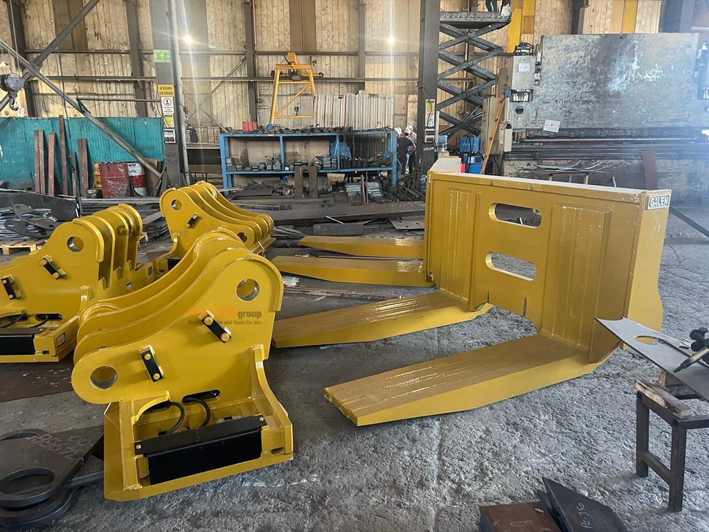 CATERPILLAR 988 Marble Attachments - Forks for Wheel loader: picture 1
