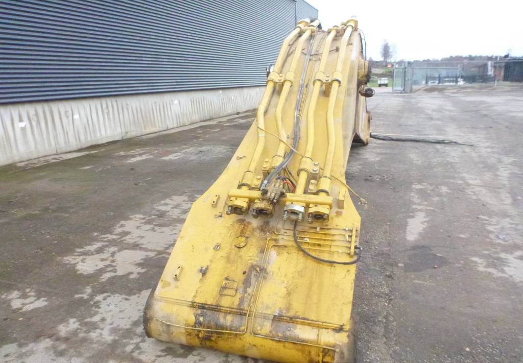 CAT Bom 374D  - Boom for Construction machinery: picture 2