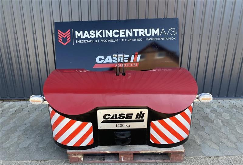 Case IH Frontvægtklods 1200 kg med lys  - Counterweight: picture 1
