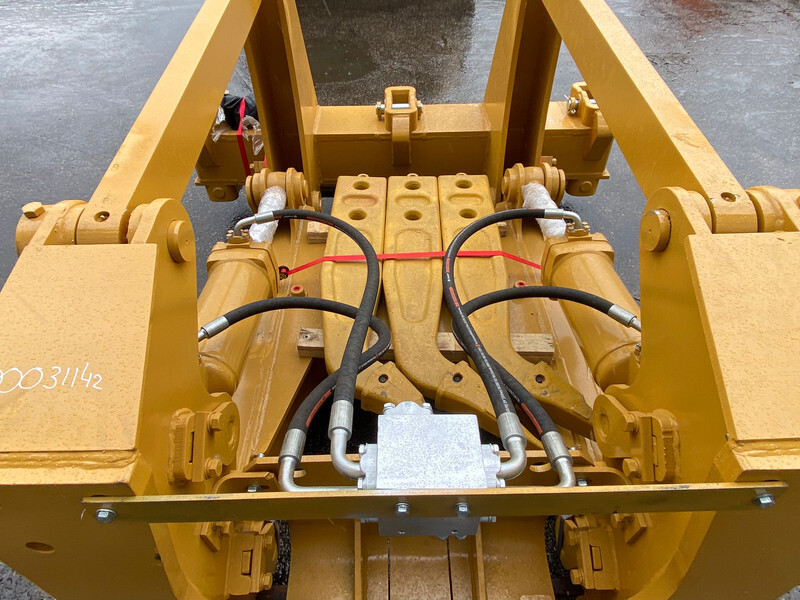 New Ripper Caterpillar D7R D7H 2 Cylinders Ripper (casting shanks): picture 7