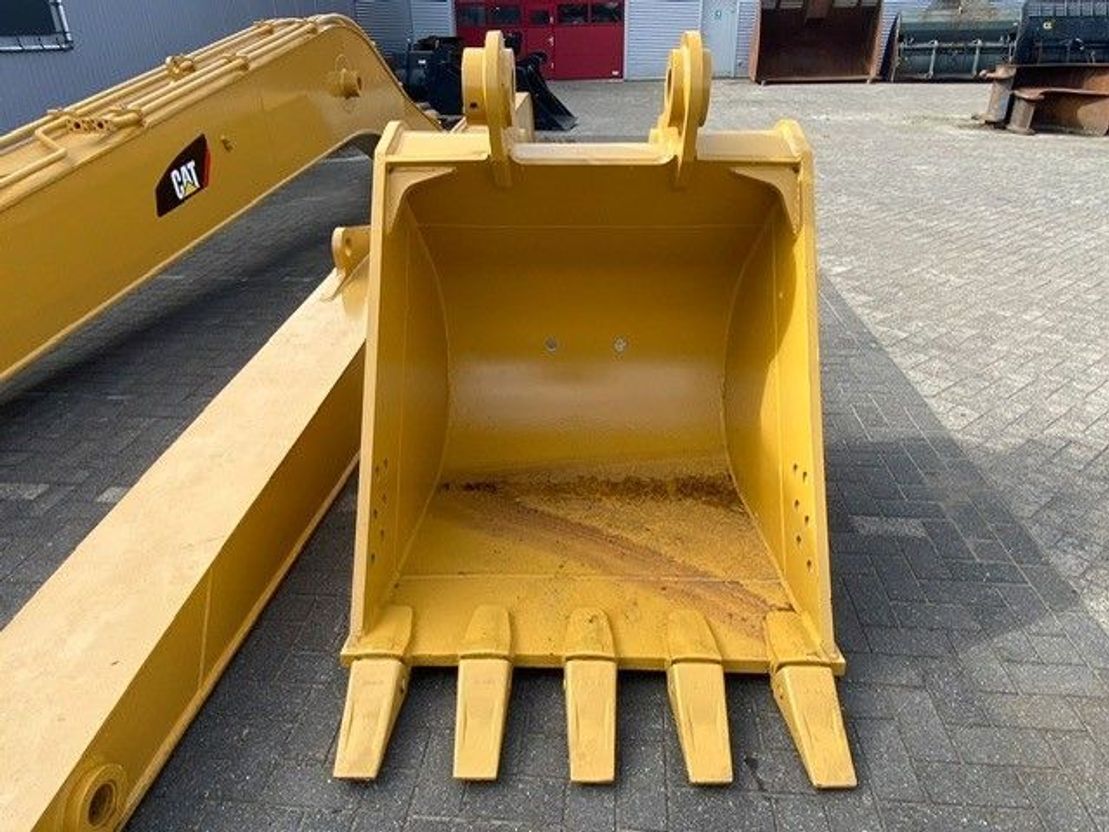 New Boom for Excavator Caterpillar NEW Long Reach Front 336/330 + Bucket with teeth: picture 6