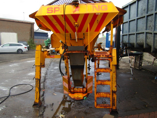 Sand/ Salt spreader for Utility/ Special vehicle ECON DEMOUNT GRITTER BODY COMPLETE WITH DONKEY ENGINE: picture 6