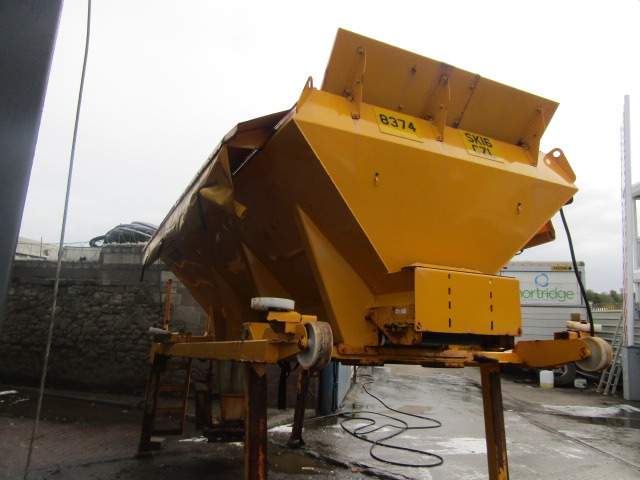 ECON DEMOUNT GRITTER BODY COMPLETE WITH DONKEY ENGINE - Sand/ Salt spreader for Utility/ Special vehicle: picture 4