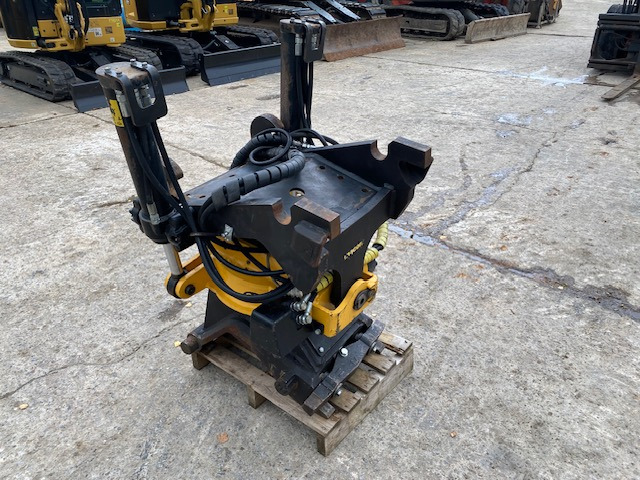 Attachment for Construction machinery Engcon EC 219: picture 4