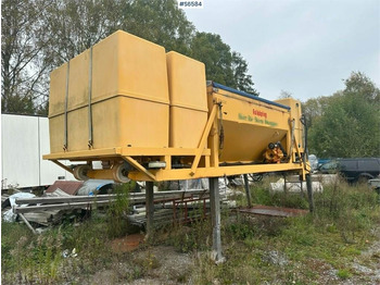 Falköping CLC-647 - Sand/ Salt spreader for Utility/ Special vehicle: picture 1