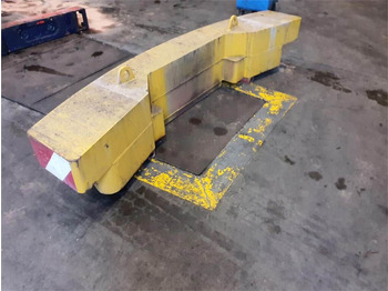 Faun ATF 45 counterweight 2,45 ton - Counterweight for Construction machinery: picture 1