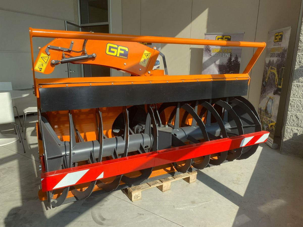 GF TSX21.70 - Snow blower for Construction machinery: picture 3