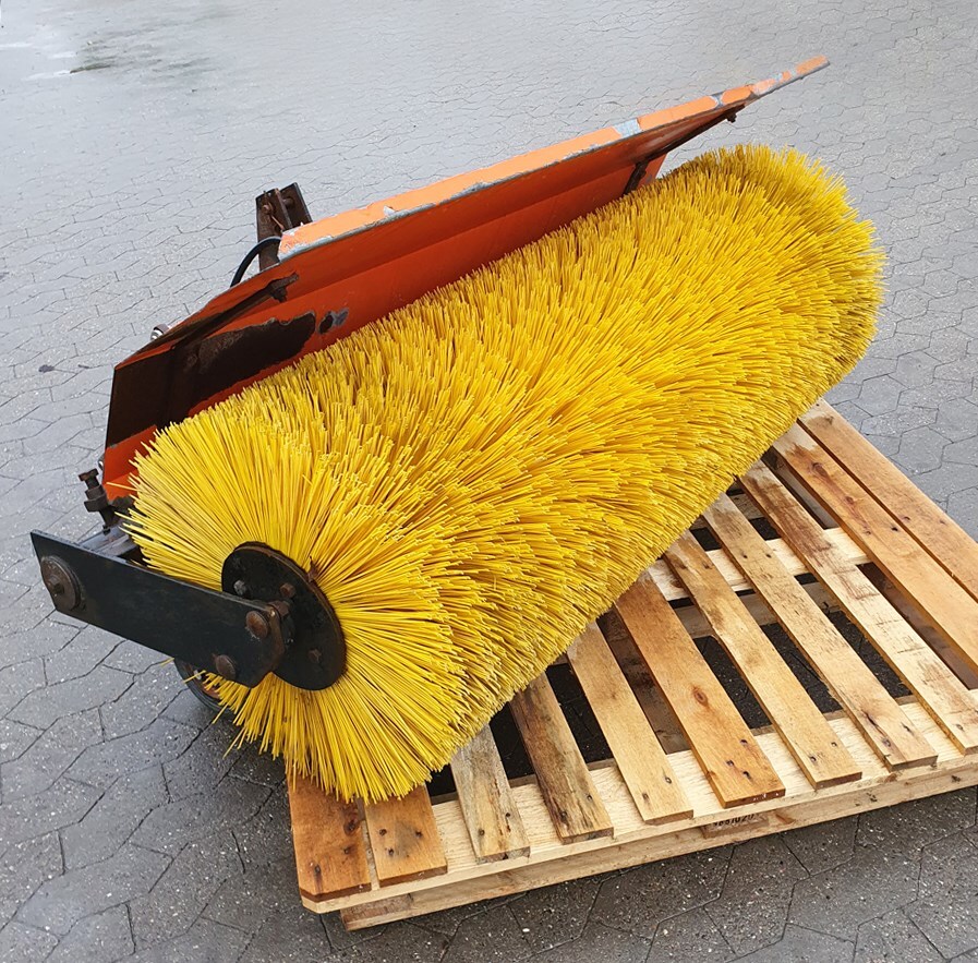 GMR Stensballe 150 cm - Broom for Utility/ Special vehicle: picture 1