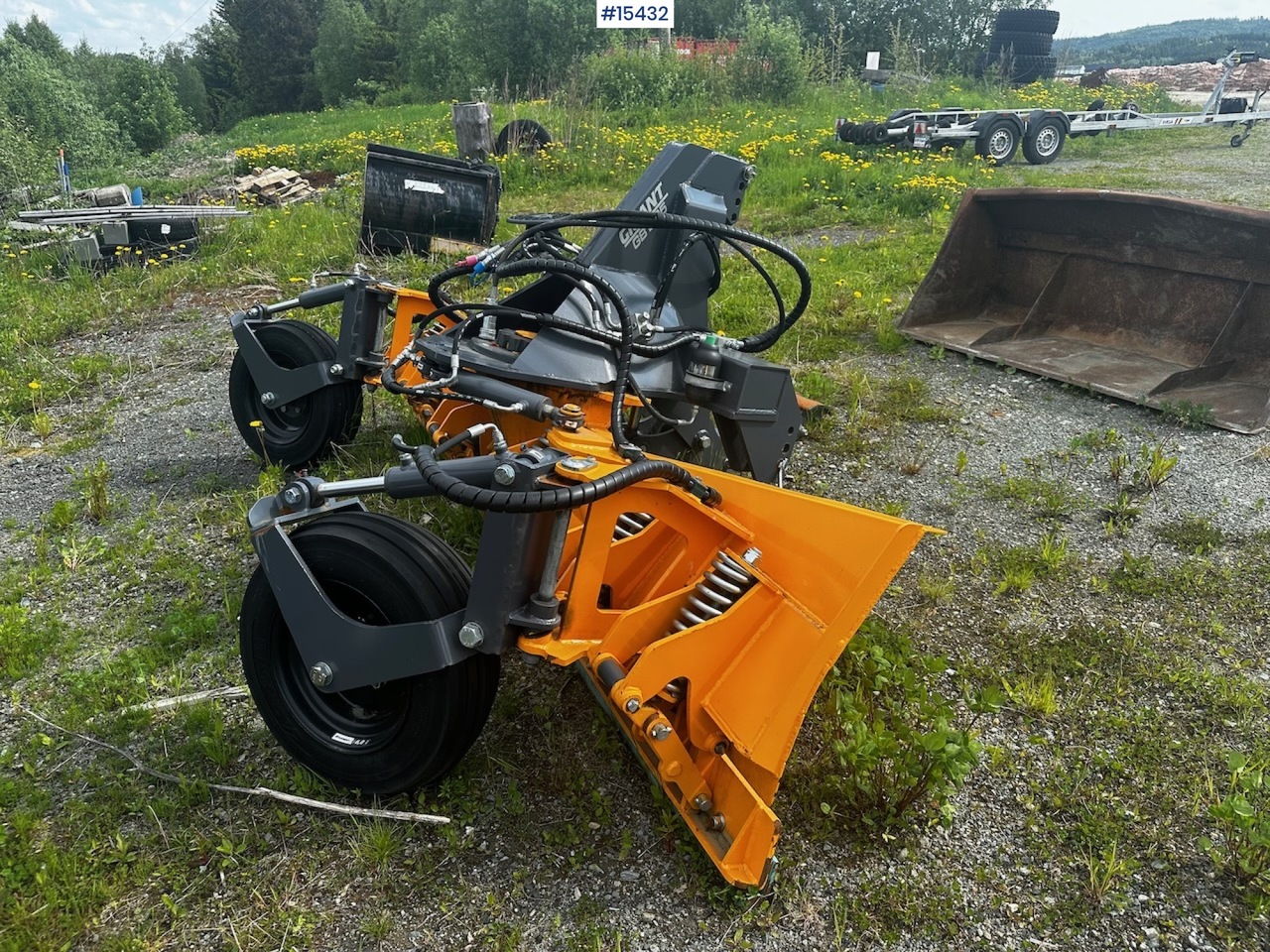 Gigant GB-305 - Snow plough for Construction machinery: picture 2