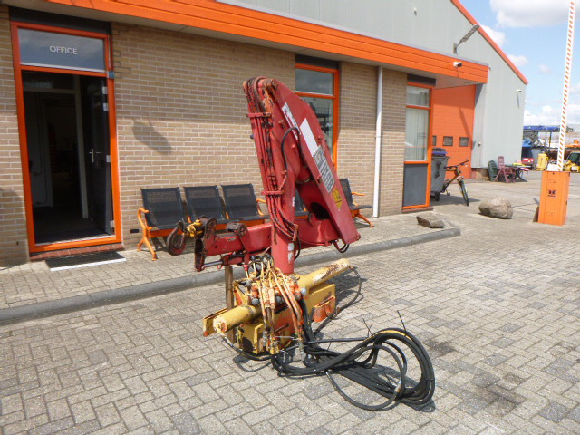 HIAB 650 - Loader crane for Truck: picture 2