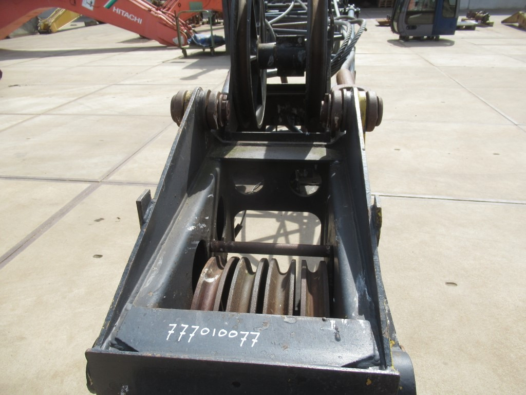 Hitachi KH150-3 - - Boom for Construction machinery: picture 5