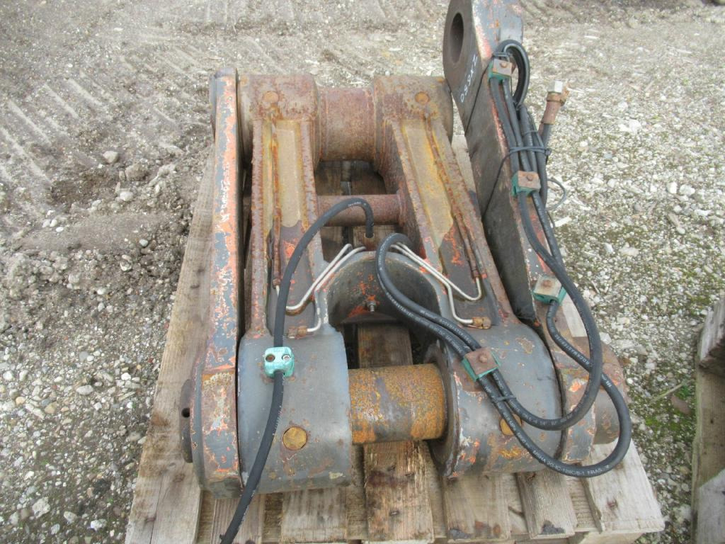 Hitachi ZX470 - - Quick coupler for Construction machinery: picture 4