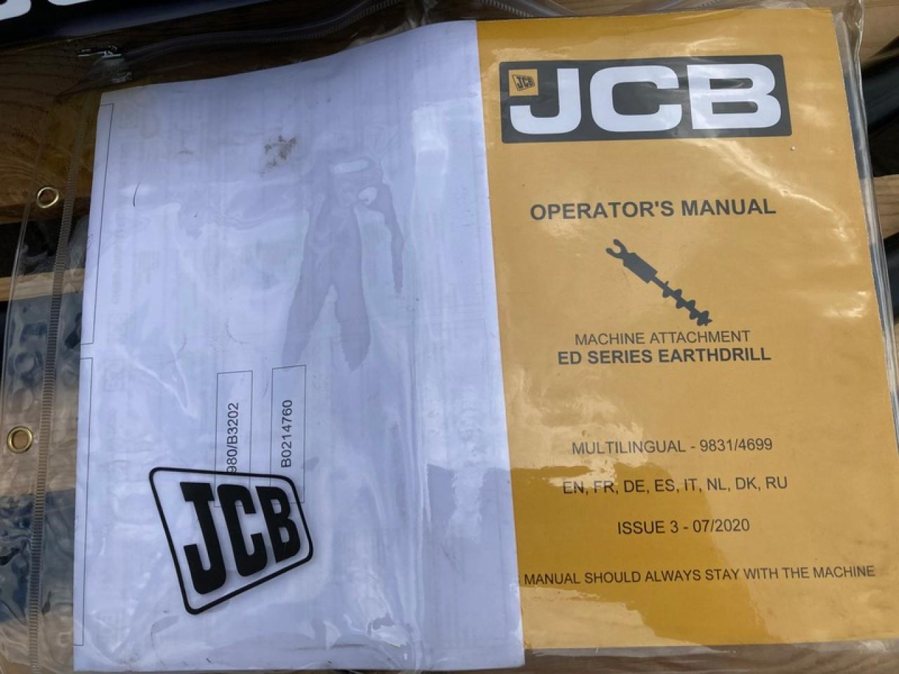 JCB B3202 - Auger for Construction machinery: picture 3