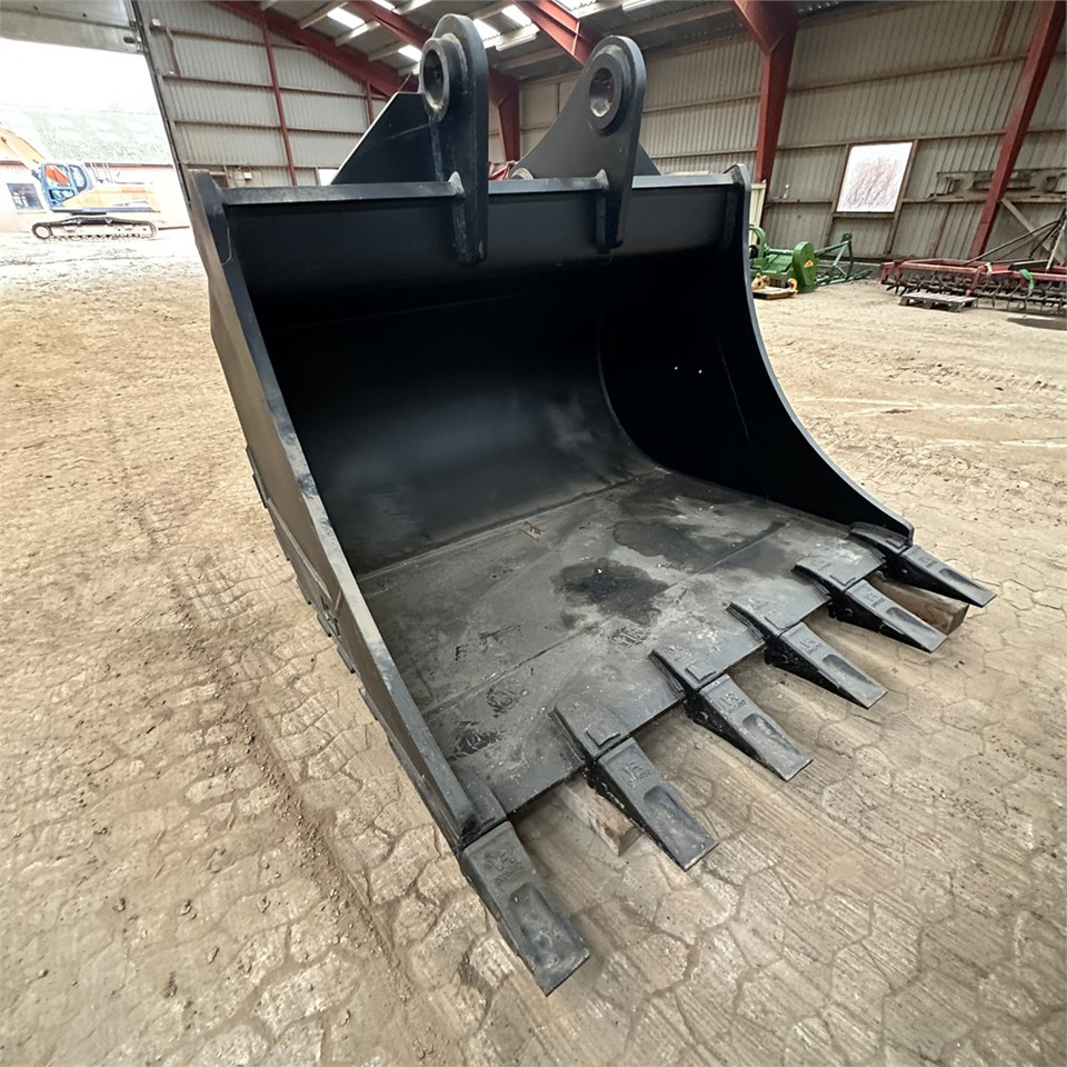 JST 3,8m3 - Excavator bucket for Construction machinery: picture 1