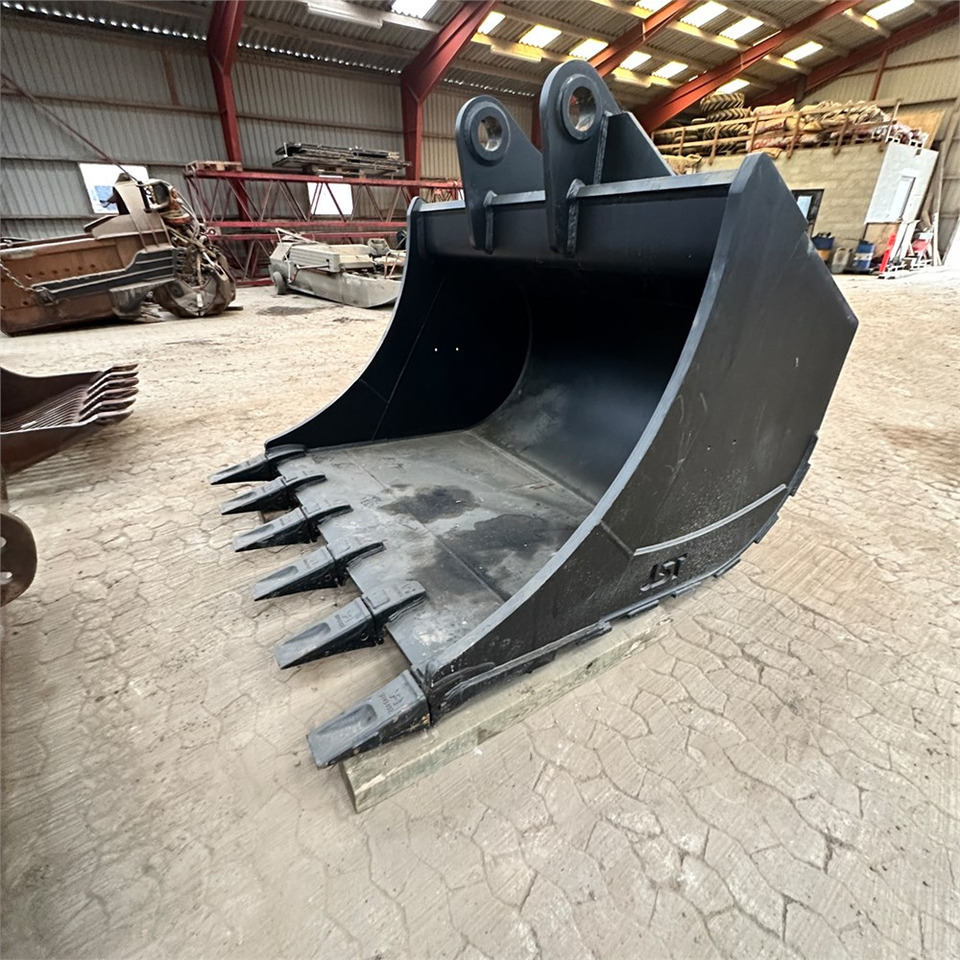JST 3,8m3 - Excavator bucket for Construction machinery: picture 3