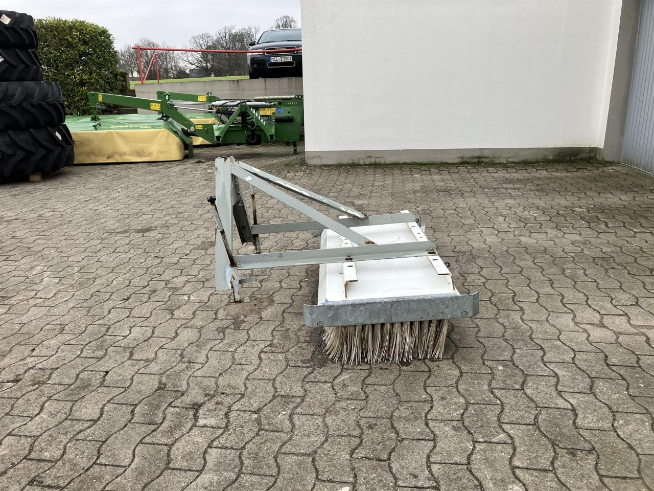 / Kehrfix Schiebebesen 1500 mm - Broom for Construction machinery: picture 2