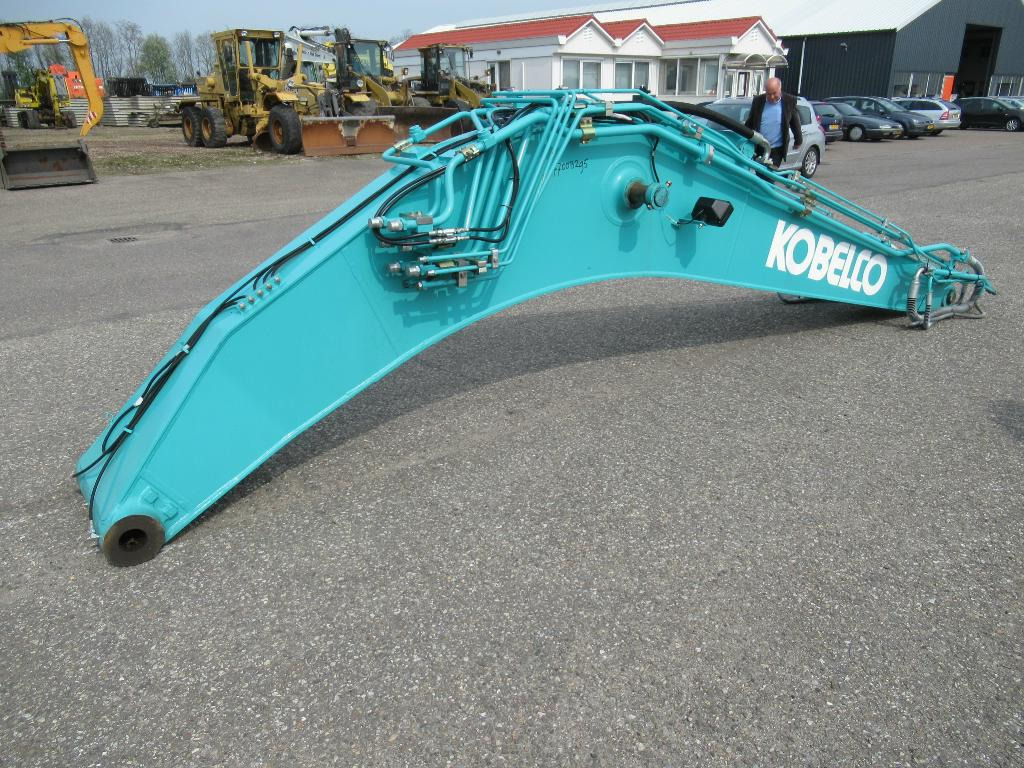 Kobelco SK230SR-5 - - Boom for Construction machinery: picture 4