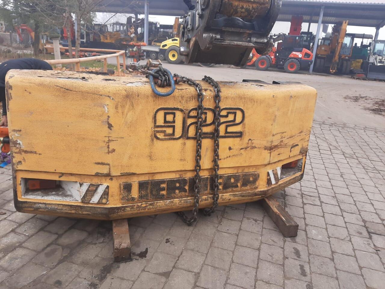 Liebherr A 922 LIT - Counterweight for Excavator: picture 2
