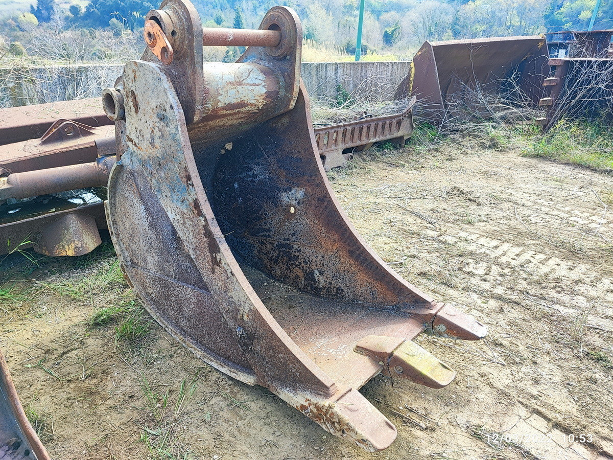 MANTOVANIBENNE 850 - Excavator bucket for Construction machinery: picture 3