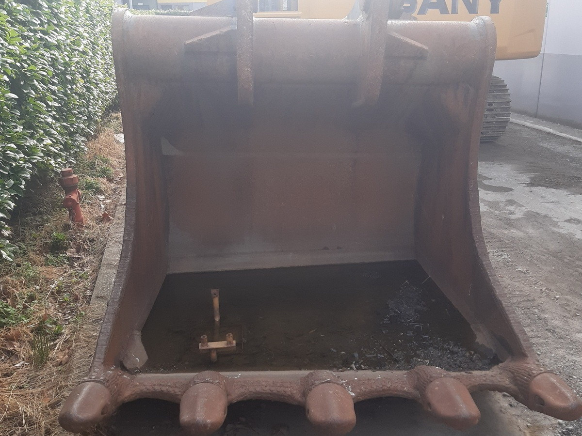 MANTOVANIBENNE PC600-8 - Excavator bucket for Construction machinery: picture 2
