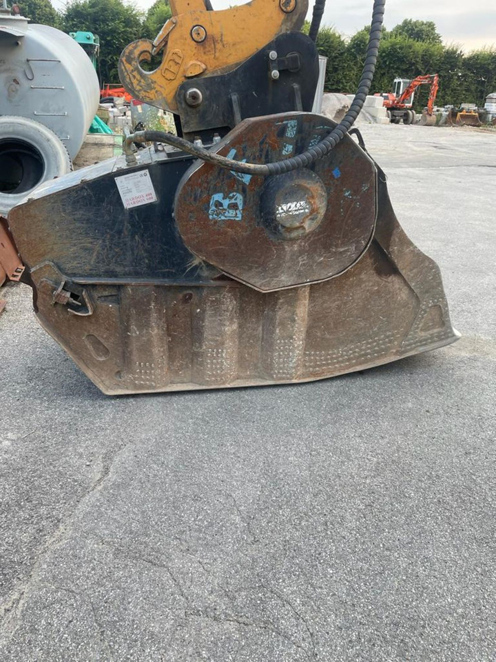MB CRUSHER BF70-2 - Bucket for Construction machinery: picture 4