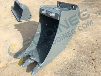 MECALAC 450mm - séries 8 / 10 / 11 / 12 - Excavator bucket for Construction machinery: picture 1