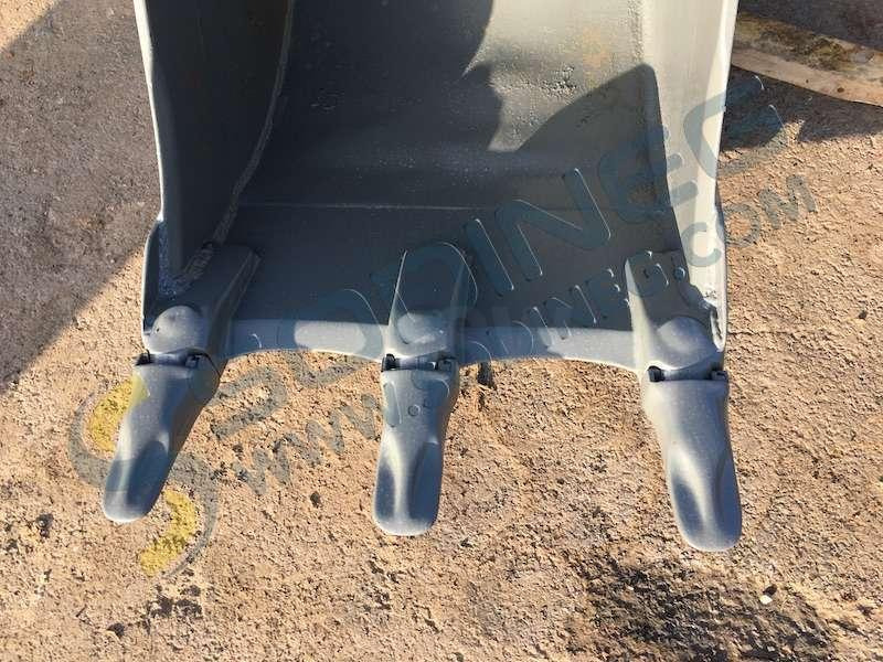MECALAC 600mm - series 8 / 10 / 11 et 12 - Excavator bucket for Construction machinery: picture 2