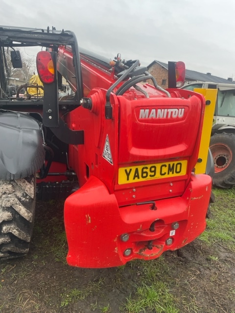 Manitou 1335 Balast - Counterweight for Telescopic handler: picture 2